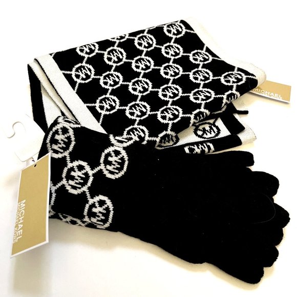 NWT Bundle 2PC MICHAEL KORS Scarf + Gloves Black White Signature Logo Acrylic - Picture 1 of 8